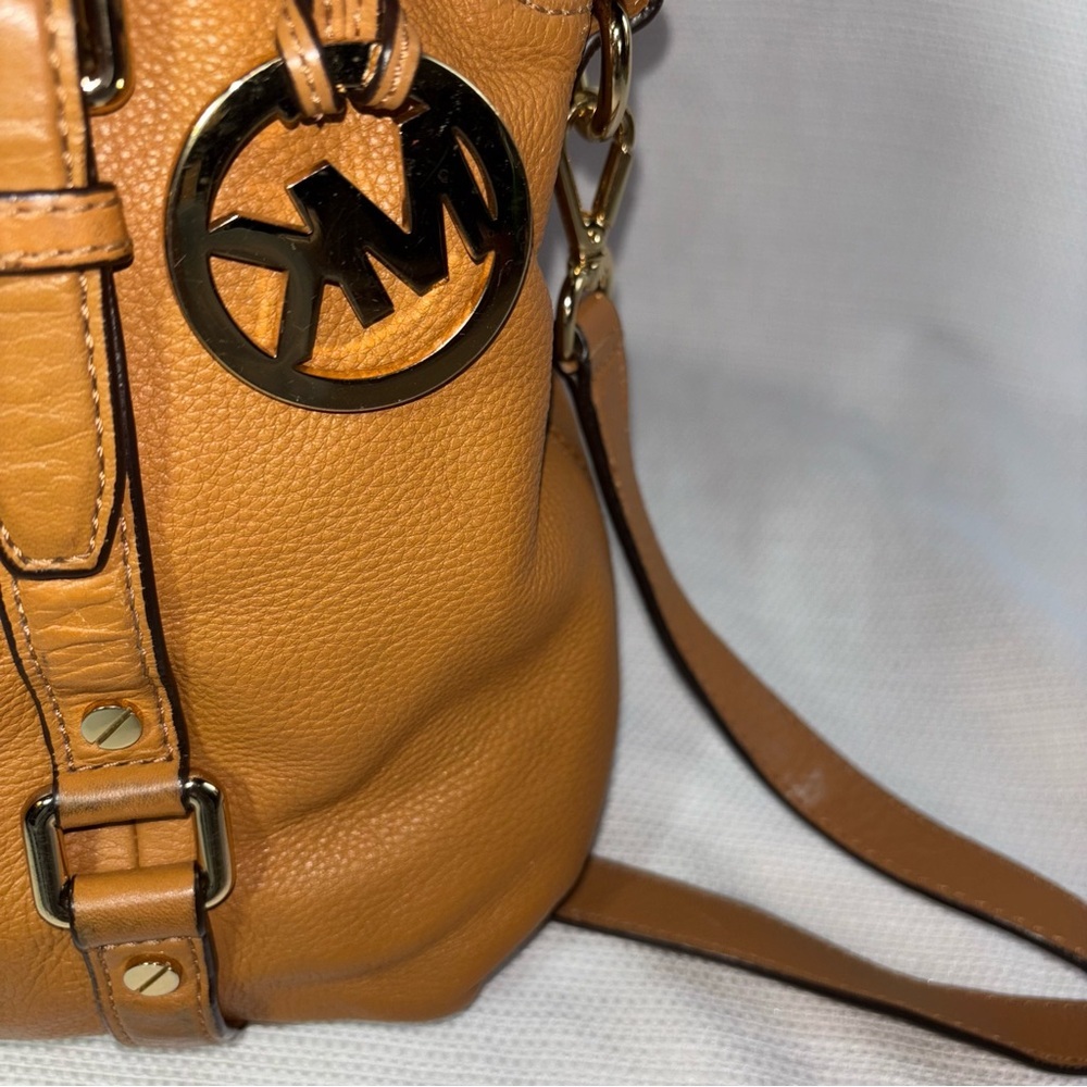 Michael Kors Brown Large Bedford Satchel - Picture 5 of 16